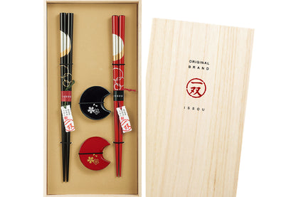 若狭塗 一双/ギフトセット 桐箱 宵待月＆箸置華桜 2P -よいまちづき＆はしおきはなざくら-