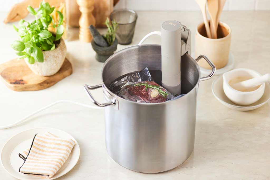 BRUNO（ブルーノ） コンパクト低温調理器 全2色