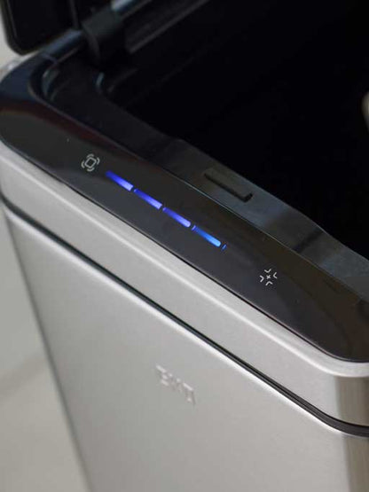 DELUXE PHANTOM（デラックスファントム）センサー式 自動開閉 ゴミ箱 20L シルバー＜ラッピング対象外＞