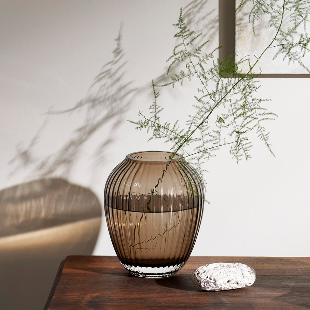 KÄHLER（ケーラー）HAMMERSHØI Vase（ハンマースホイ ヴェース）ガラスベース（ウォールナット） H18.5cm
