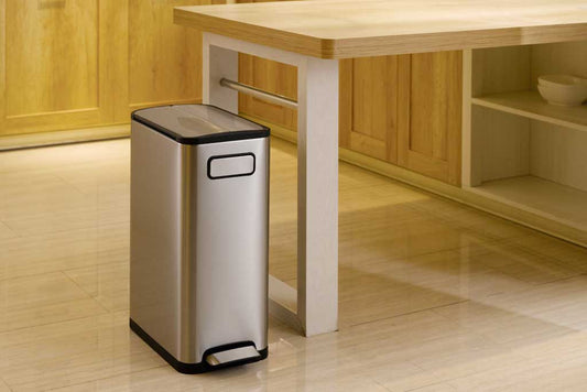 ECOFLY STEP BIN エコフライ ステップビン ペダル式 スリムゴミ箱 シルバー 30L＜ラッピング対象外＞