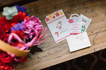 【 予約商品 】Mother's Day - 母の日  フラワーアレンジメント ＜生花＞ ピンク/レッド 《 予約締切4月26日 》《 発送予定日5月9日 》