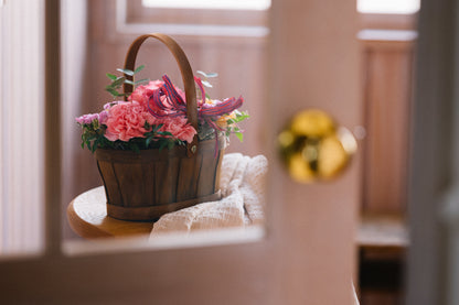 【 予約商品 】Mother's Day - 母の日  フラワーアレンジメント ＜生花＞ ピンク/レッド 《 予約締切4月26日 》《 発送予定日5月9日 》