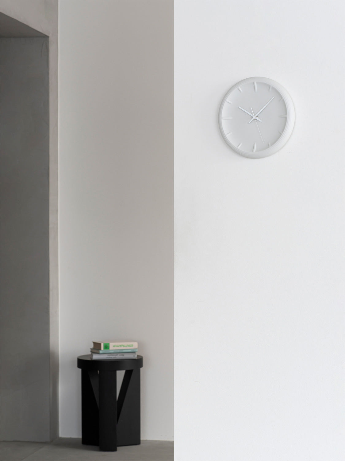 Lemnos RELIEF（レリーフ）ホワイト 掛け時計 RF22-06 WH