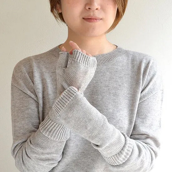 天衣無縫 オーガニックコットンとヤクでつくった 縫い目のないハンドウォーマー《 フリーサイズ 》グレー/ブラウン 日本製