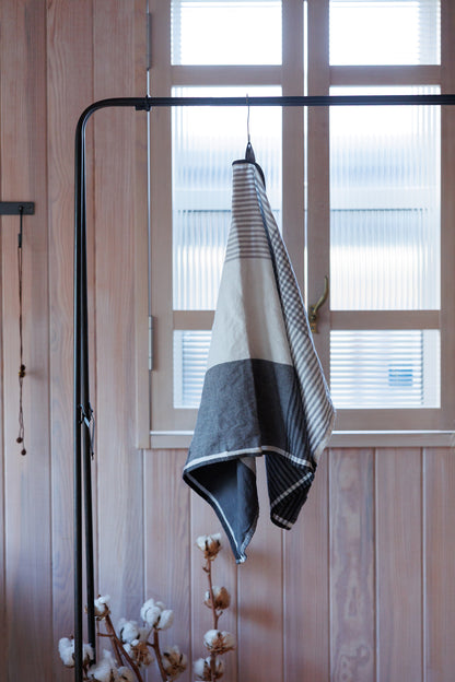 Georg Jensen Damask（ジョージ ジェンセン ダマスク）TEA TOWEL BECKER63（ティータオル ベッカー63）キッチンタオル  大判 50×80cm